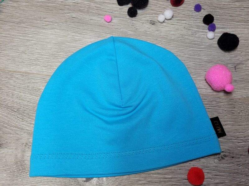 Izm.: 46/48 Plānā cepure - Gaiši zila